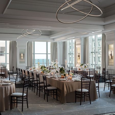 Отель Four Seasons Чикаго Экстерьер фото